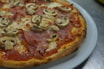Pizza Prosciutto e Funghi
